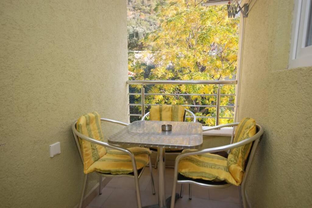 Bmv Room For 2-3 With Greenery View Sveti Stefan Exterior photo